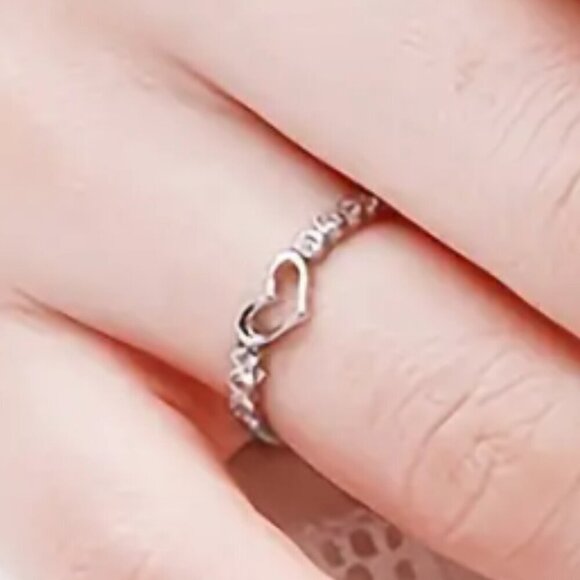 Heart Ring 925 Sterling Silver with Zircons NWT - Picture 5 of 5